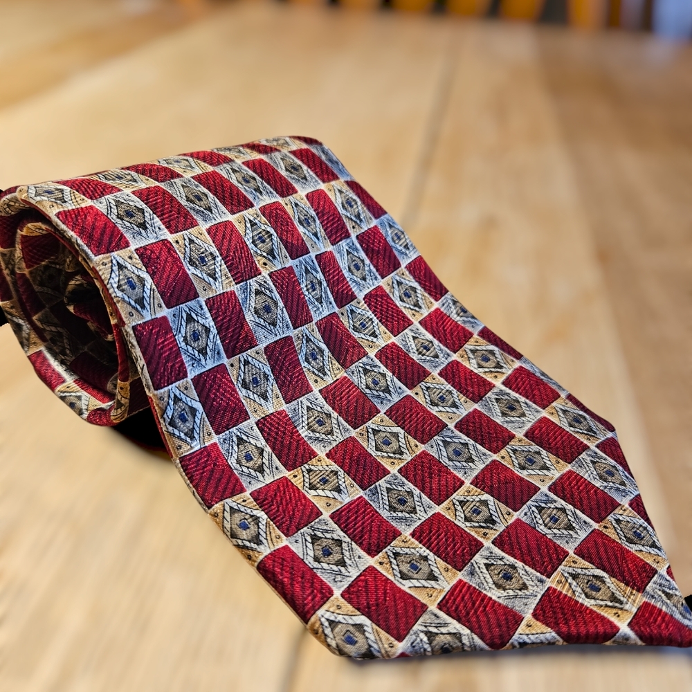 VTG Pierre Balmain Necktie Paris Red Cream Gray 3.75 X 58.  #19